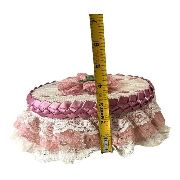 Victorian Handmade Lace Sewing Notions Trinket Box Jewelry VTG 8" Granny Core - Picture 10 of 12